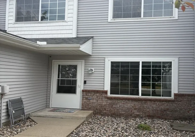 Homes for sale in Apple Valley, MN | 15929 Flotilla Trl #266, Apple Valley, MN 55124 | MLS# 7083620