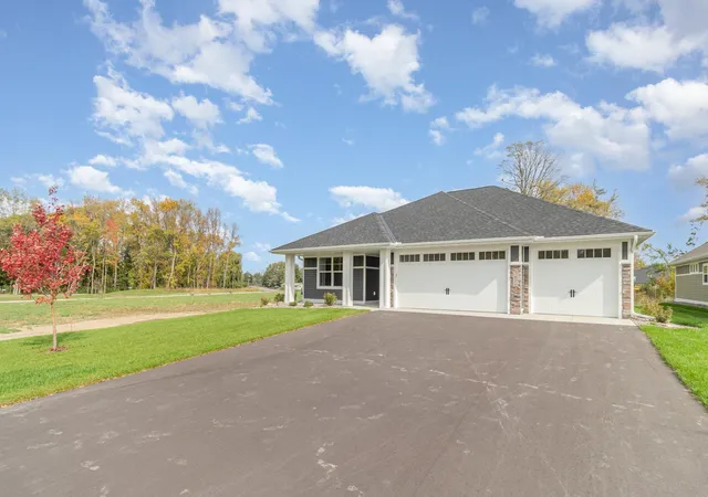 2nd image of 7628 Ocean Ave, Elk River, MN 55330 | MLS# 7083628