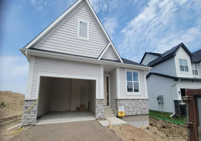 3rd image of 2048 Tamarack Rd, Carver, MN 55315 | MLS# 7083708
