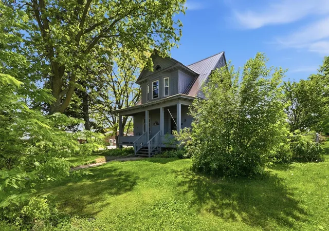 Homes for sale in Grove City, MN | 201 5th St N, Grove City, MN 56243 | MLS# 7083729