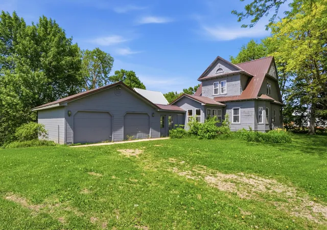 Homes for sale in Grove City, MN | 201 5th St N, Grove City, MN 56243 | MLS# 7083729