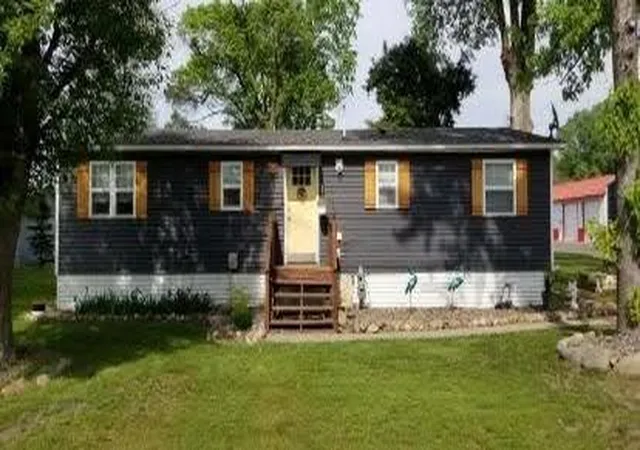3rd image of 190 S 1St St, Foreston, MN 56330 | MLS# 7083741
