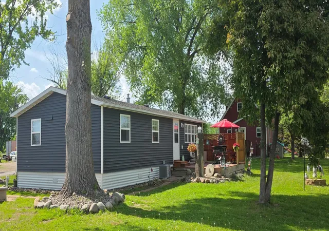 4th image of 190 S 1St St, Foreston, MN 56330 | MLS# 7083741