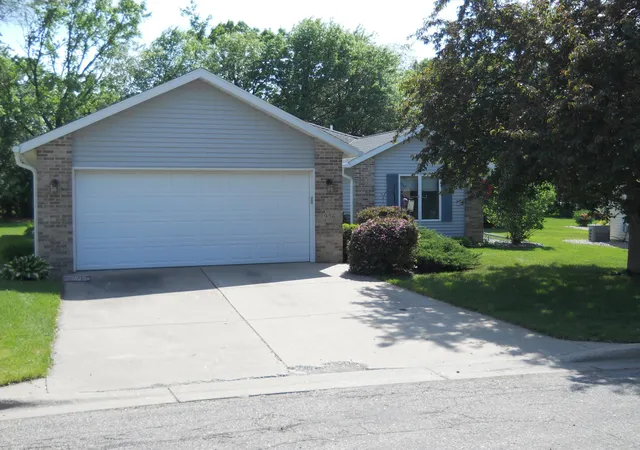 Homes for sale in Waite Park, MN | 956 Willow Grove Cir, Waite Park, MN 56387 | MLS# 7083830