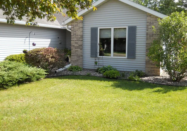 Homes for sale in Waite Park, MN | 956 Willow Grove Cir, Waite Park, MN 56387 | MLS# 7083830
