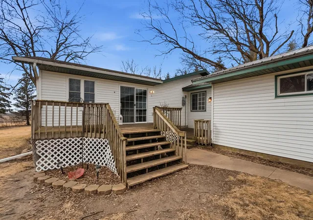 Photo 4 of Sale Pending at 15682 150th Street, Osakis, MN 56360 | MLS# 7083859 | Listing updated on 2026-09-01