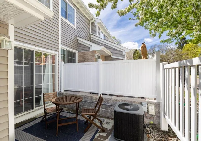 Homes for sale in Inver Grove Heights, MN | 8426 Copperfield Wy #93, Inver Grove Heights, MN 55076 | MLS# 7083865