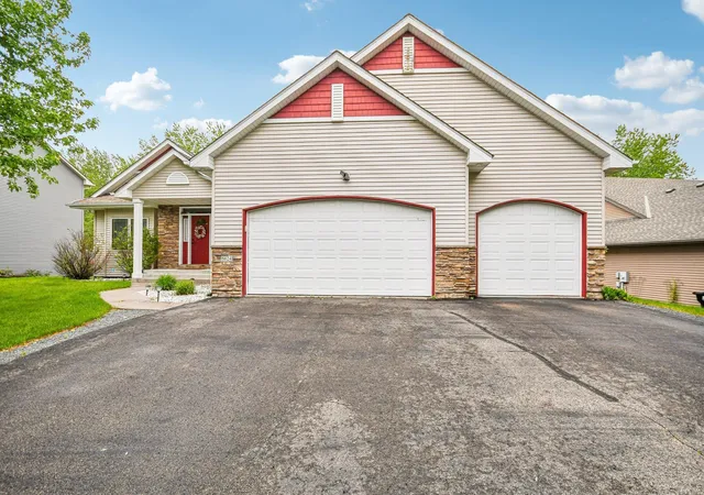 3rd image of 6624 145Th Cir N, Hugo, MN 55038 | MLS# 7083881
