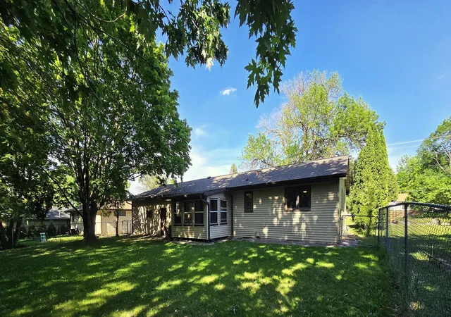 Homes for sale in Saint Michael, MN | 409 Main St S, Saint Michael, MN 55376 | MLS# 7083895
