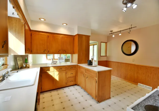 Photo 2 of Single family home for sale at 4522 Chatham Rd NE, Minneapolis, MN 55421 | MLS# 7083896 | Listing updated on 2026-10-09