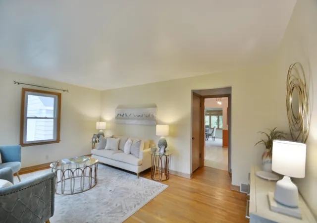 5th image of 4522 Chatham Rd Ne, Minneapolis, MN 55421 | MLS# 7083896