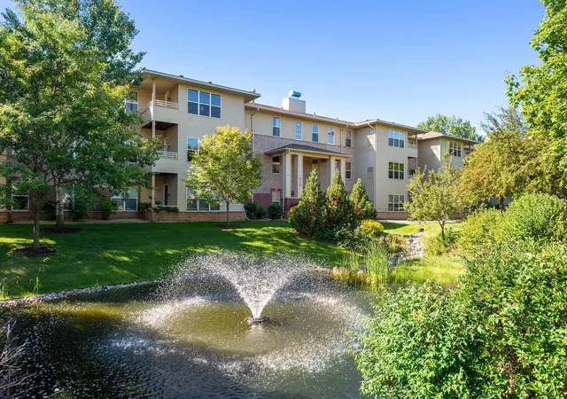 2nd image of 9225 Medicine Lake Rd #205B, Golden Valley, MN 55427 | MLS# 7083927