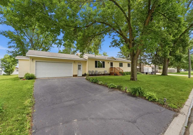 Homes for sale in Belgrade, MN | 516 Nelson Ave, Belgrade, MN 56312 | MLS# 7083947