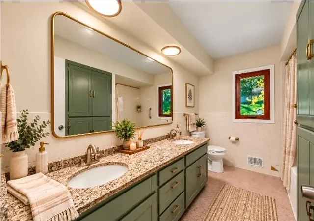 Photo 1 of Single family home for sale at 1424 18th Avenue NW, Saint Paul, MN 55112 | MLS# 7083971 | Listing updated on 2026-10-28