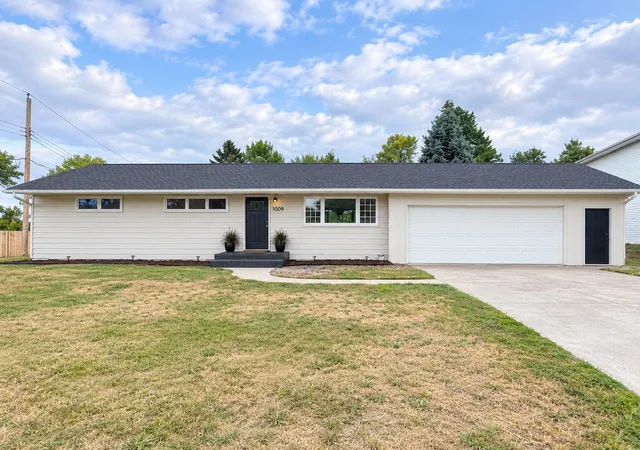 Photo 1 of Single family home for sale at 1009 8th Street, Portland, ND 58274 | MLS# 7083978 | Listing updated on 2026-08-25