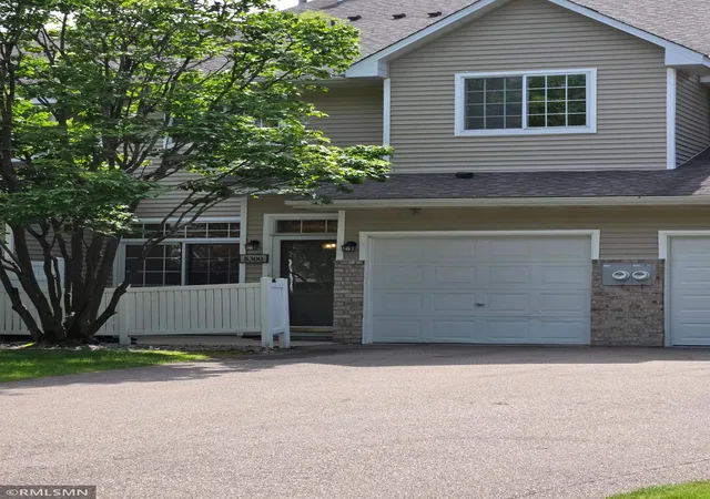 Homes for sale in Eden Prairie, MN | 8300 Kimball Dr, Eden Prairie, MN 55347 | MLS# 7084056