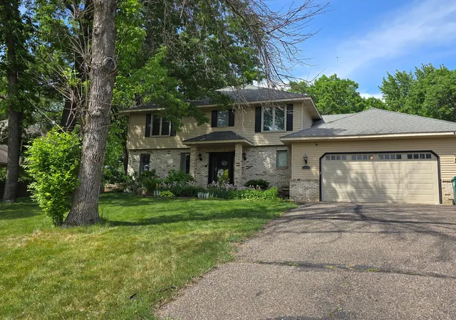 Photo 1 of Single family home for sale at 1435 138th Avenue Nw, Andover, MN 55304 | MLS# 7084057 | Listing updated on 2026-10-01