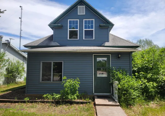 Homes for sale in Staples, MN | 320 8th St Se #B, Staples, MN 56479 | MLS# 7084083