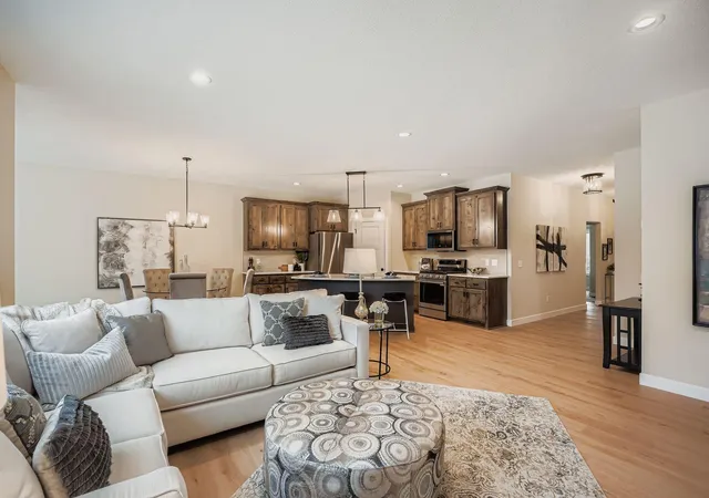 4th image of 6334 Goodwin Ln, Wyoming, MN 55092 | MLS# 7084109