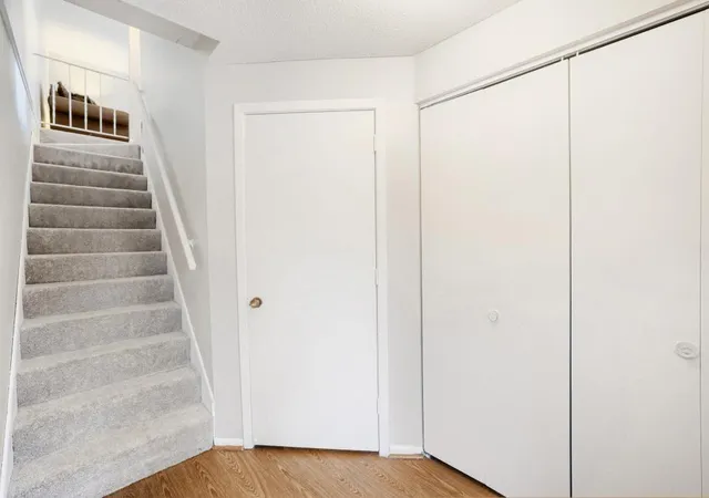 Photo 3 of Single family home for sale at 2342 Dorland Pl E, Maplewood, MN 55119 | MLS# 7084110 | Listing updated on 2026-09-05
