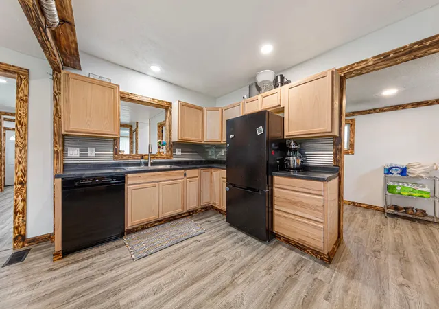 Homes for sale in New Richland, MN | 321 Ash Ave N, New Richland, MN 56072 | MLS# 7084147