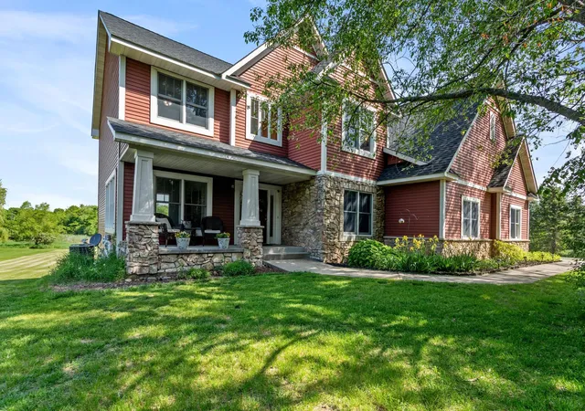 Photo 1 of Single family home for sale at 1454 166th Avenue, New Richmond, WI 54017 | MLS# 7084166 | Listing updated on 2026-08-18