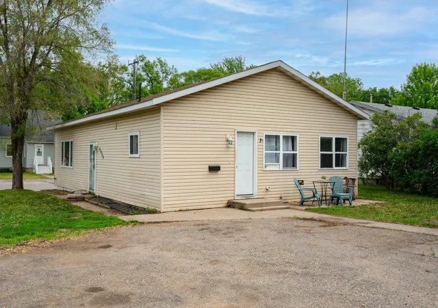 Homes for sale in Saint Cloud, MN | 2930 3rd St N, Saint Cloud, MN 56303 | MLS# 7084172