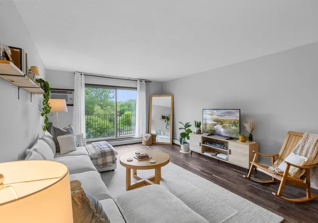 Photo 2 of Condo for sale at 1304 W Medicine Lake Dr #308, Minneapolis, MN 55441 | MLS# 7084211 | Listing updated on 2026-08-27