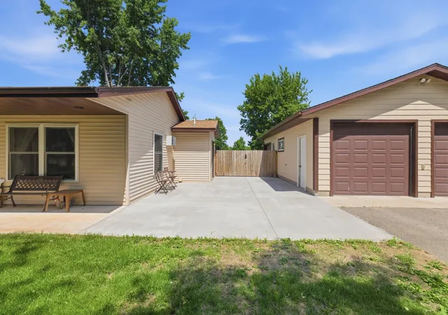 Homes for sale in Aitkin, MN | 130 5th St Nw, Aitkin, MN 56431 | MLS# 7084220