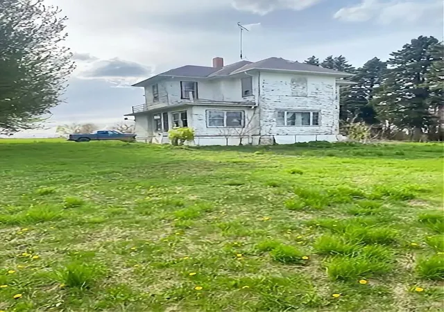 Homes for sale in Truman, MN | 2143 270th Ave, Truman, MN 56088 | MLS# 7084240