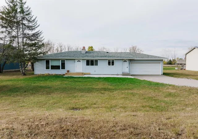 Homes for sale in Royalton, MN | 641 N Birch St, Royalton, MN 56373 | MLS# 7084265