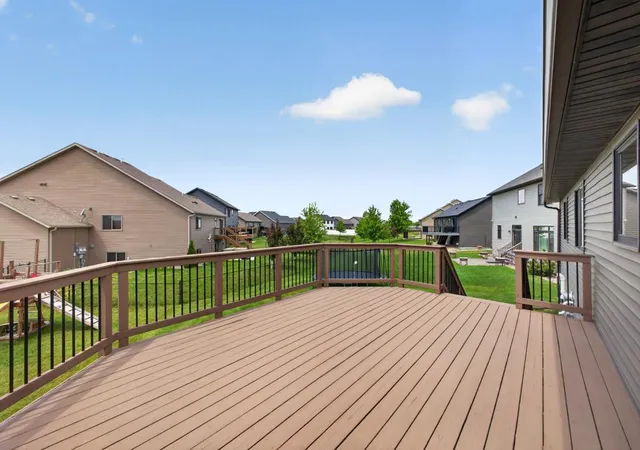 4th image of 2287 Phoenix Rd Sw, Rochester, MN 55902 | MLS# 7084278