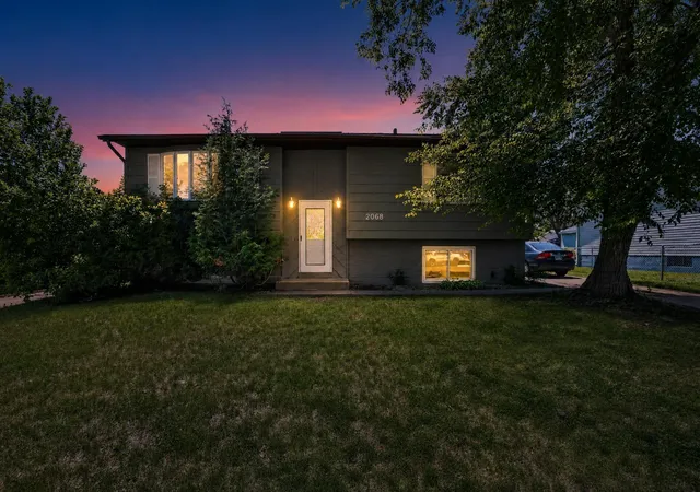 Homes for sale in Rochester, MN | 2068 48th St Nw, Rochester, MN 55901 | MLS# 7084322