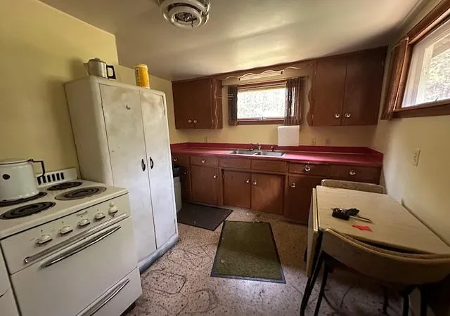 2nd image of 2685 Elliots Lake Rd, Eveleth, MN 55734 | MLS# 7084330