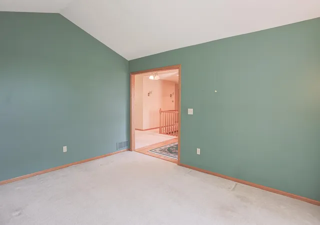 Homes for sale in River Falls, WI | 1825 Golf View Dr, River Falls, WI 54022 | MLS# 7084342