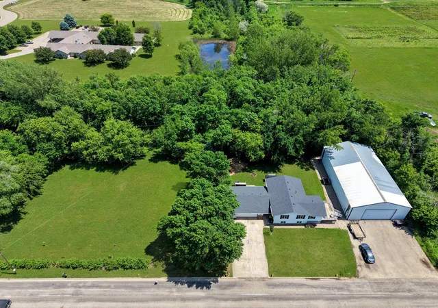Homes for sale in Cottonwood, MN | 755 W 1St St S, Cottonwood, MN 56229 | MLS# 7084355
