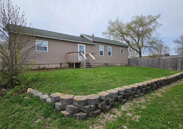 Homes for sale in Nelson, MN | 117 Nelson St, Nelson, MN 56355 | MLS# 7084366