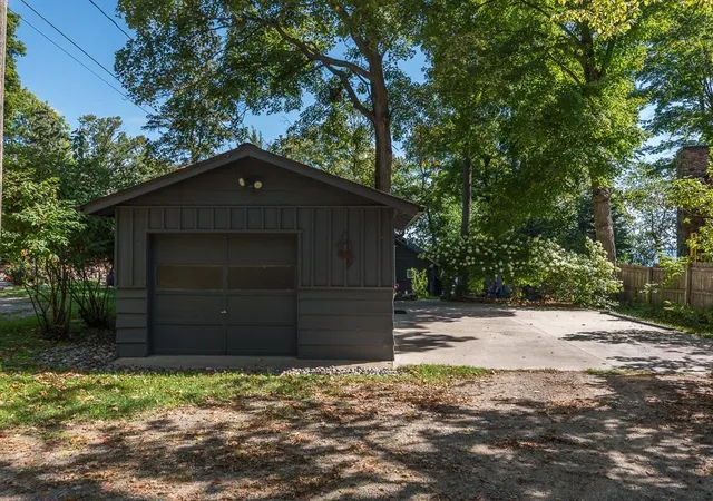 Homes for sale in Nisswa, MN | 8678 Interlachen Rd, Nisswa, MN 56468 | MLS# 7084368