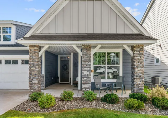 Photo 2 of Single family home for sale at 712 S Creek Dr N, Champlin, MN 55316 | MLS# 7084371 | Listing updated on 2026-09-23