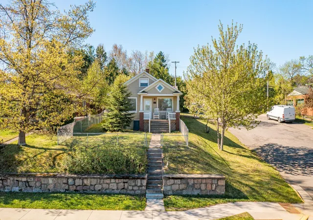 2nd image of 304 E James St Byp, Ely, MN 55731 | MLS# 7084408