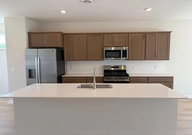 1st image of 13612 Willow Dr, Rogers, MN 55374 | MLS# 7084412