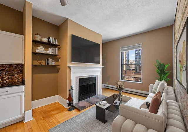 Homes for sale in Minneapolis, MN | 609 S 9th St #8, Minneapolis, MN 55404 | MLS# 7084438