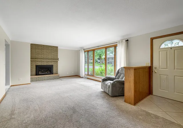Homes for sale in River Falls, WI | 753 Valley View Dr, River Falls, WI 54022 | MLS# 7084448