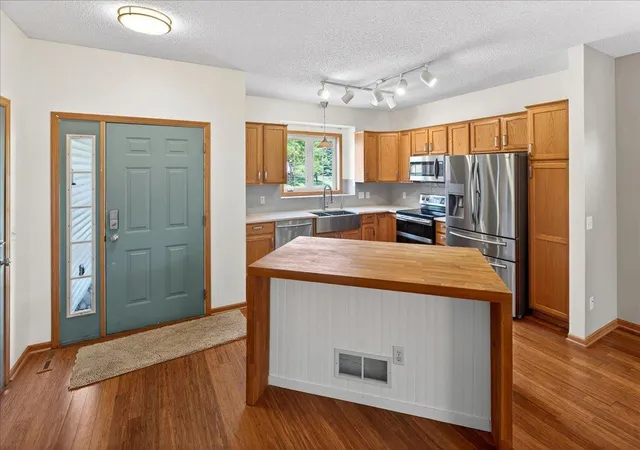 Photo 3 of Single family home for sale at 18576 Euclid Path, Farmington, MN 55024 | MLS# 7084462 | Listing updated on 2026-10-06