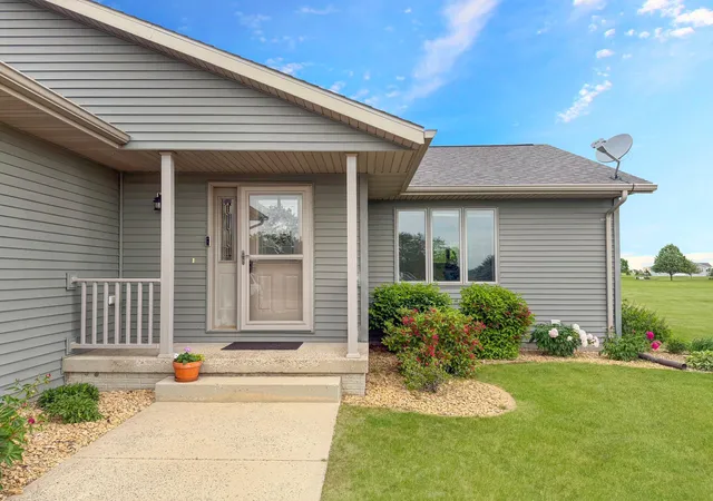 Homes for sale in Balaton, MN | 2001 Eastbay Ave, Balaton, MN 56115 | MLS# 7084500