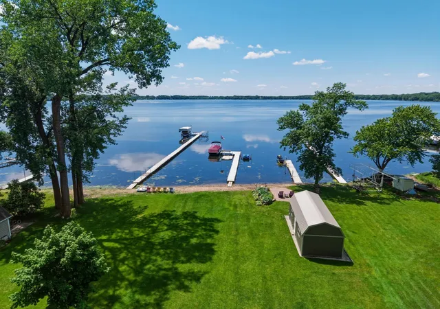 3rd image of 16740 Elmore Trl, Faribault, MN 55021 | MLS# 7084600