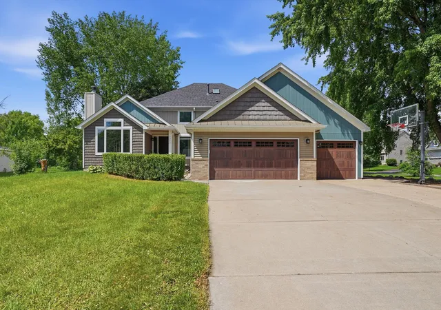 1st image of 7273 Stagecoach Trl, Circle Pines, MN 55014 | MLS# 7084602