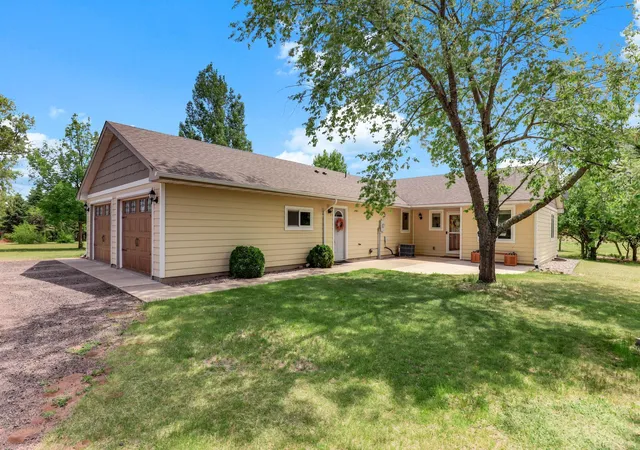 Photo 2 of Single family home for sale at 9805 430th Street, Harris, MN 55032 | MLS# 7084642 | Listing updated on 2026-09-12