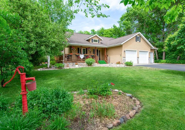 Homes for sale in Little Falls, MN | 1212 Parkview Dr Sw, Little Falls, MN 56345 | MLS# 7084681