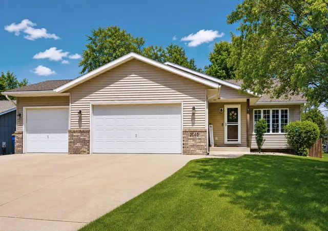 Homes for sale in Owatonna, MN | 2040 Greenwood Dr, Owatonna, MN 55060 | MLS# 7084700